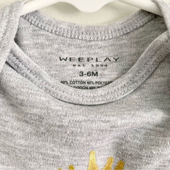 Gray Baby Onesie with Gold Crown Print - Picture 3 of 3